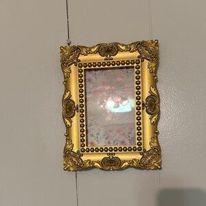 Elegant Gold Ornate Picture Frame